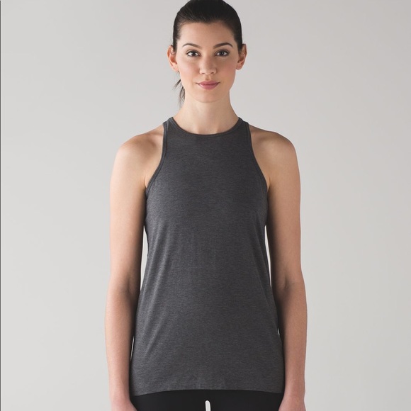 lululemon Trapeze Twist Tank - Picture 2 of 8